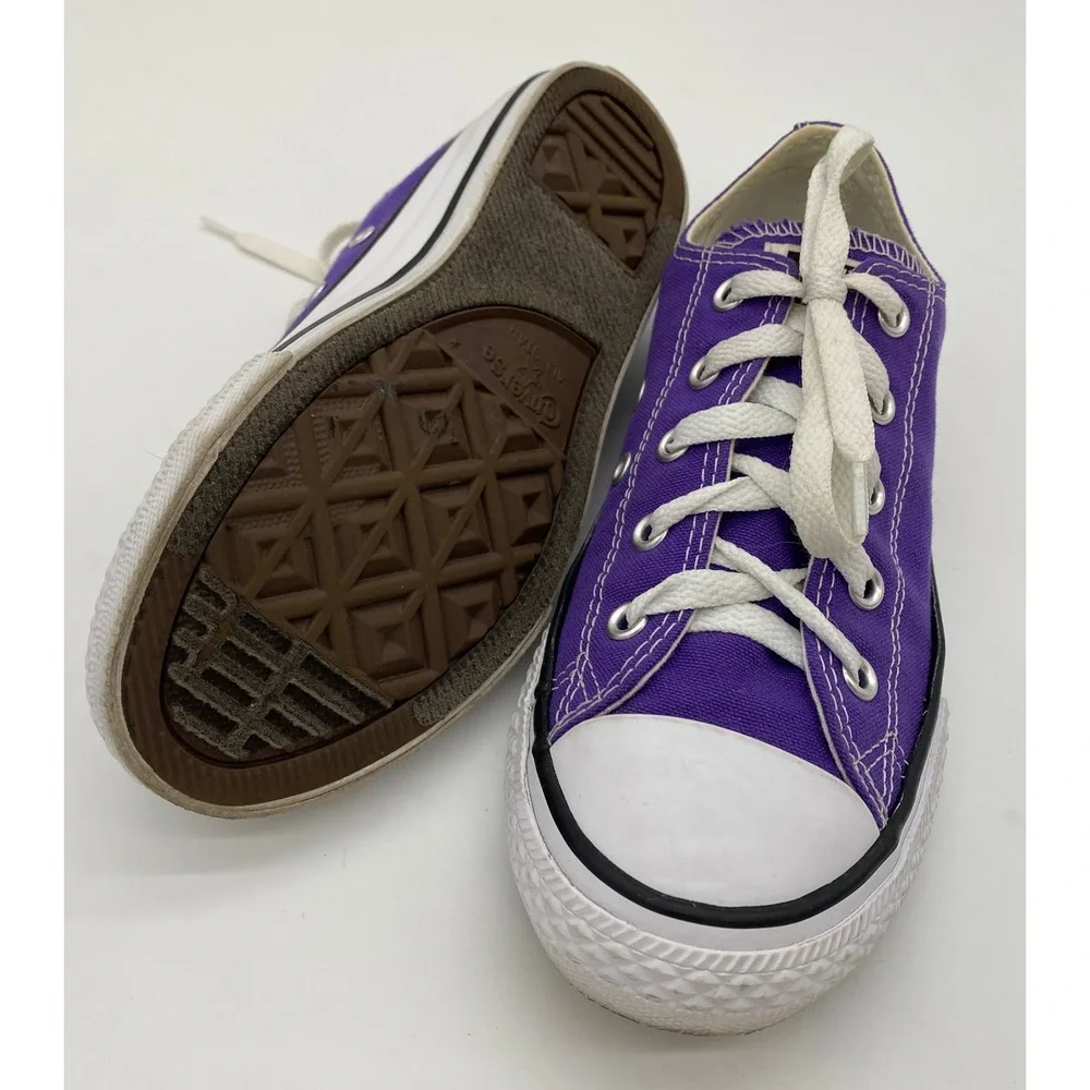 Converse Chuck Taylor All Star Low Top Purple Canvas Yth Sneakers 337837F Size 2